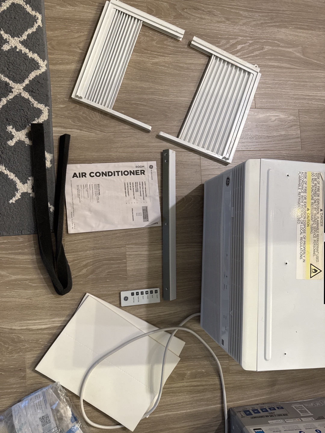 GE Smart Room Air Conditioner - photo 3