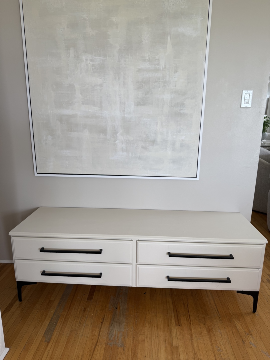 Dresser Console Bench