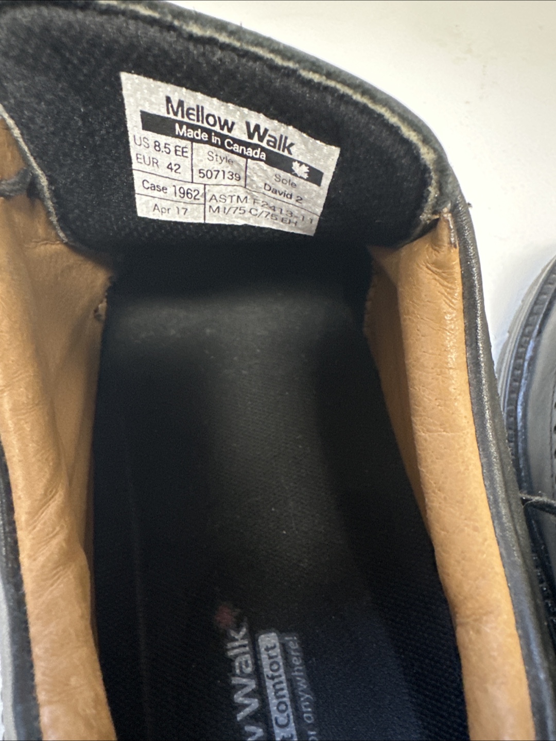 Mellow Walk Leather Dress Shoes safety - Size 8.5 - photo 3