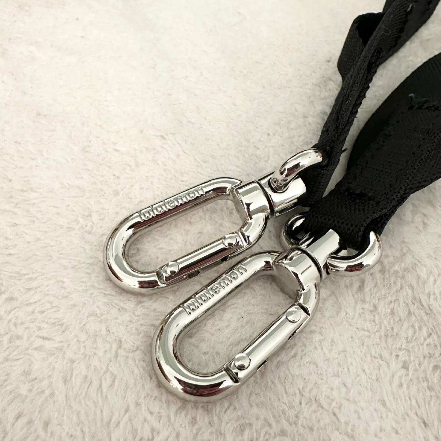 Authentic Lululemon Quilted Grid Mini Black Crossbody Bag image indicator(4)