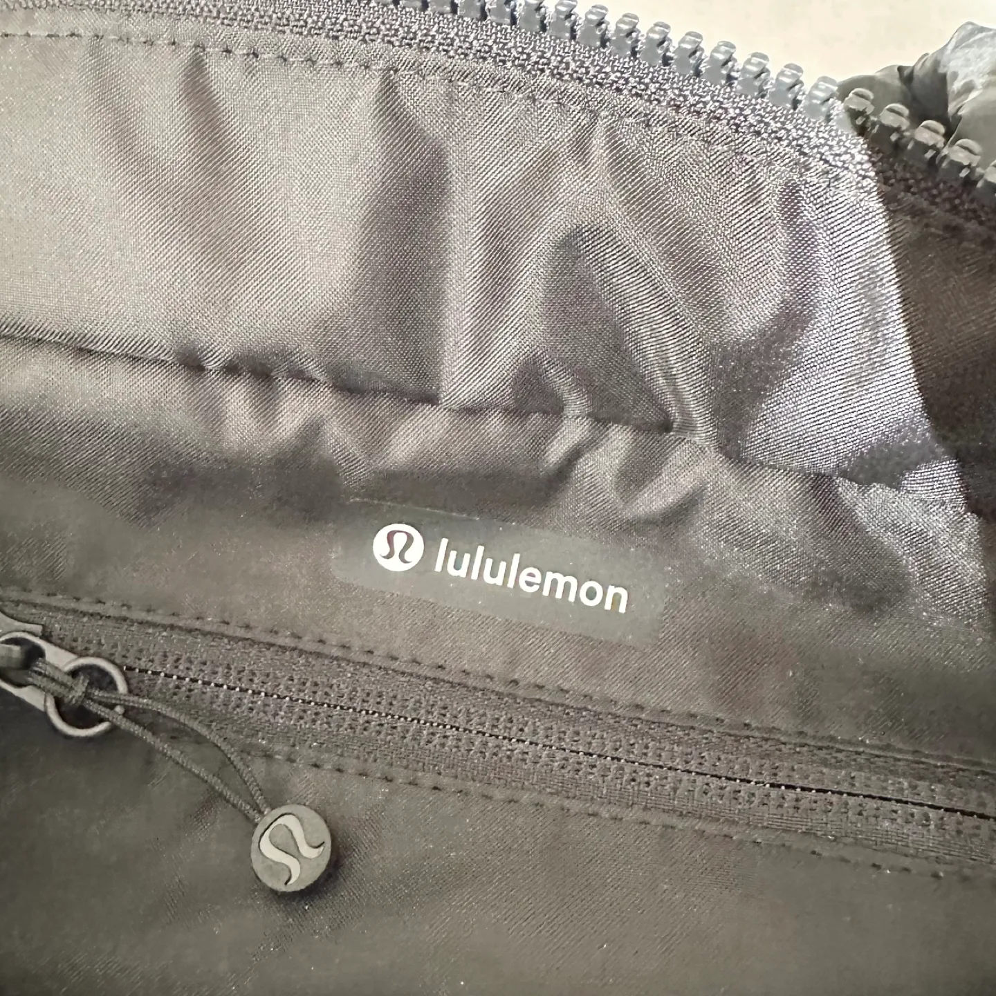 Authentic Lululemon Quilted Grid Mini Black Crossbody Bag image indicator(5)
