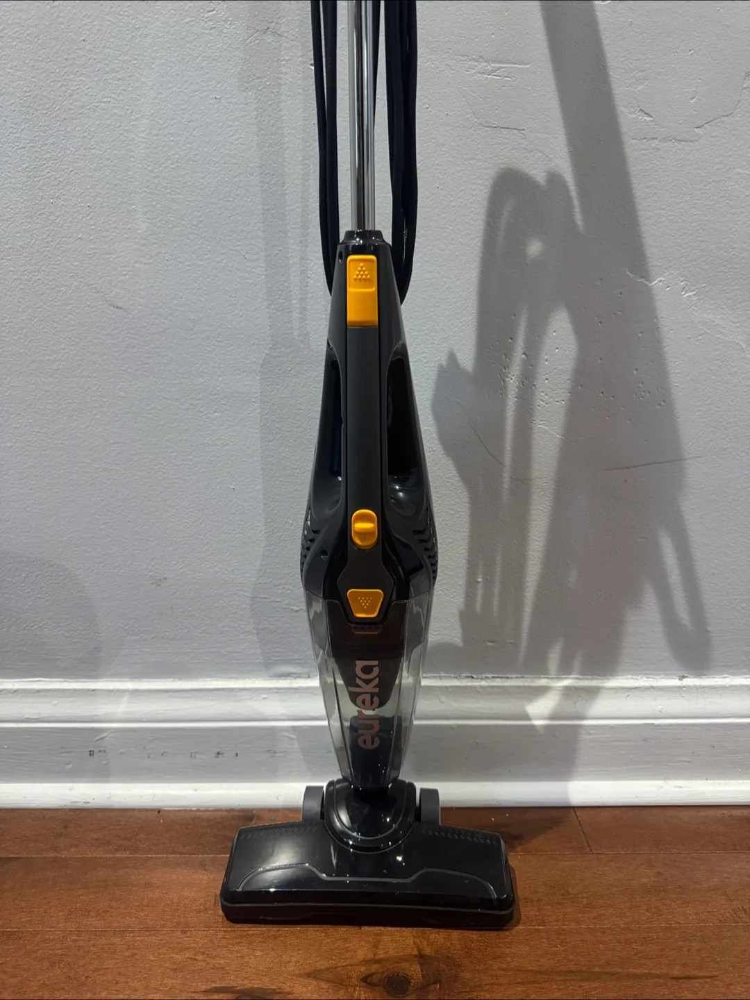 Eureka Lightweight Stick Vacuum - Black image indicator(4)