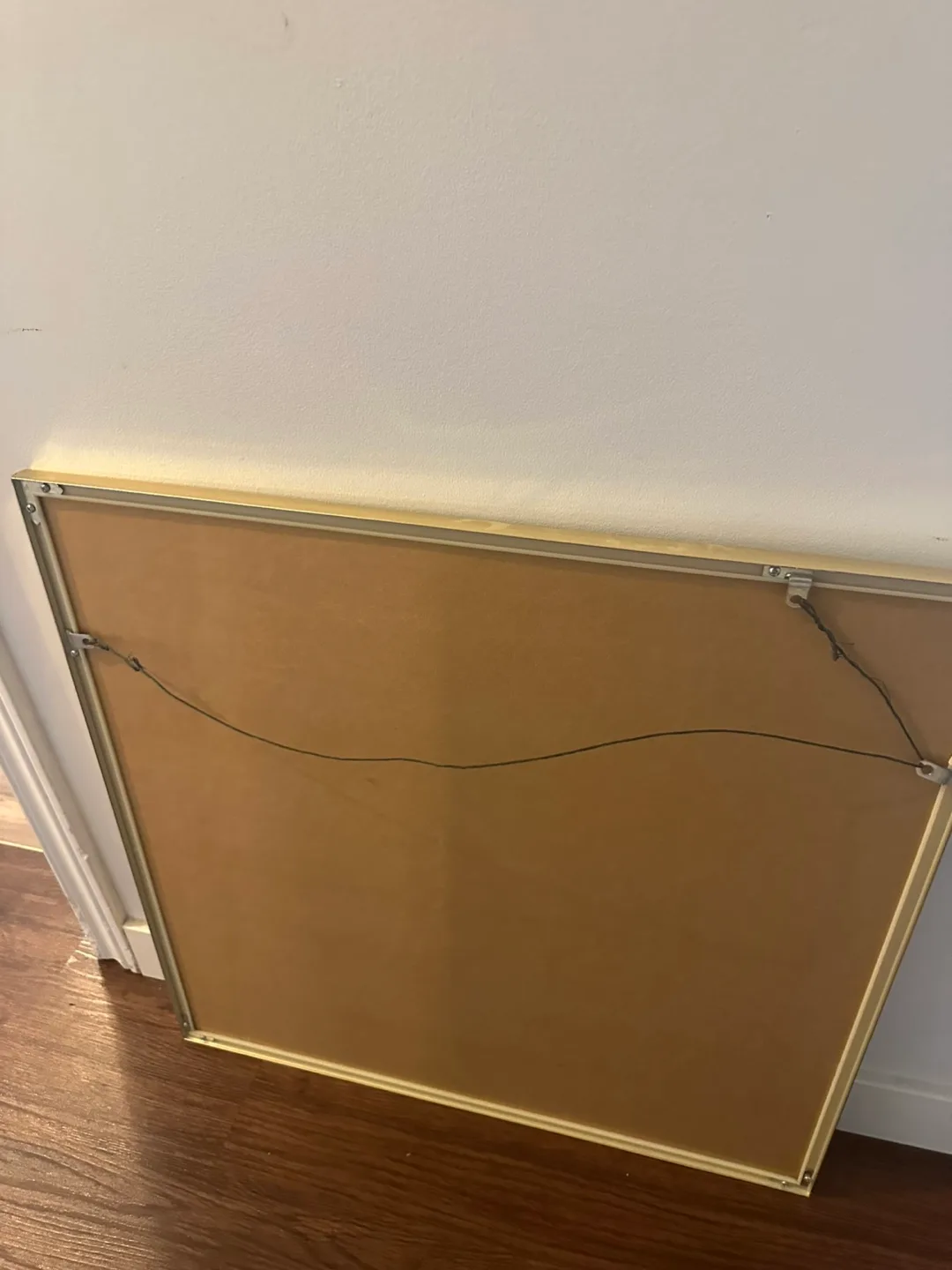 Framed Wall Mirror Square Gold Tone image indicator(9)