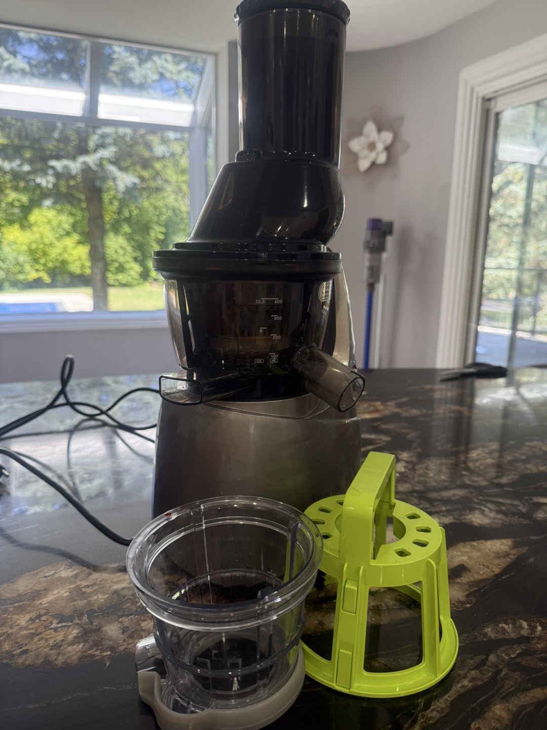 Kuvings Whole Slow Juicer - photo 5