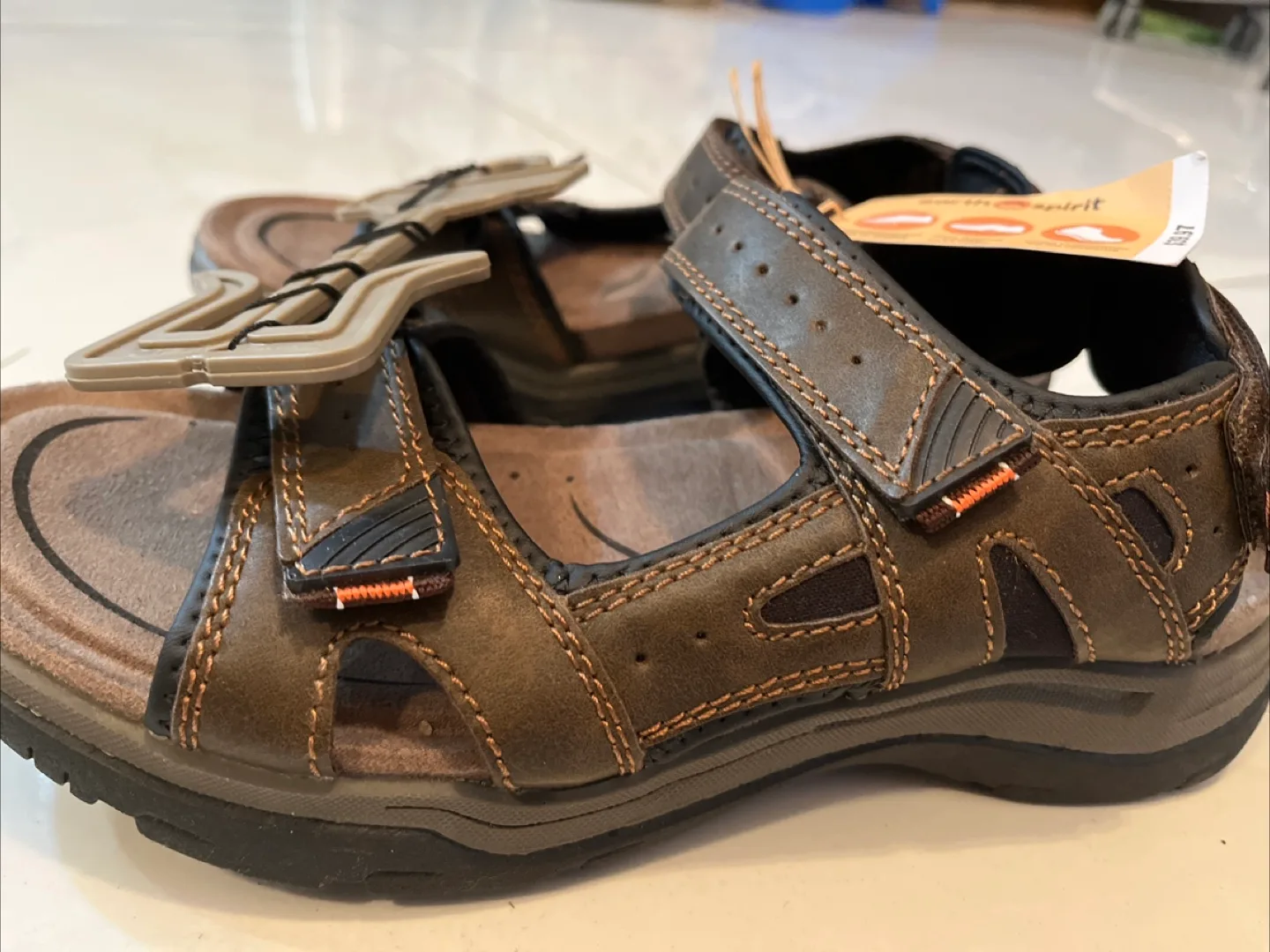 New Earth Spirit Brown Sandals size 8 image indicator(2)