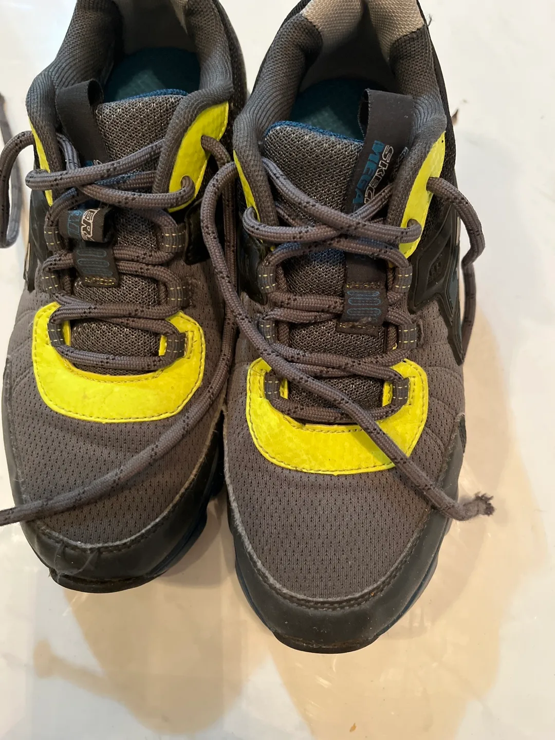 Skechers Skech-Air Athletic Shoes - Grey & Yellow image indicator(2)