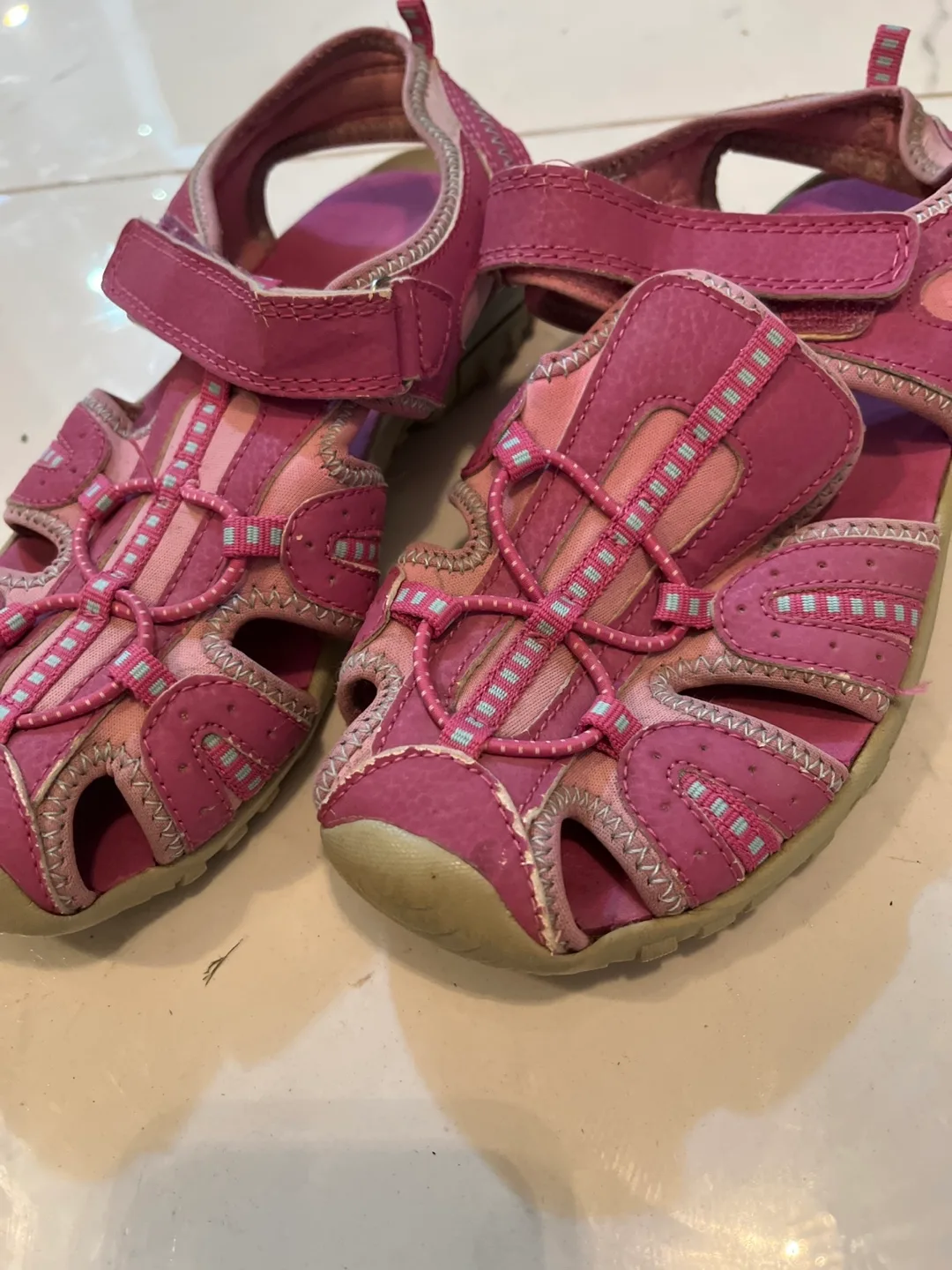 Pink Sandals Size 7 image indicator(2)