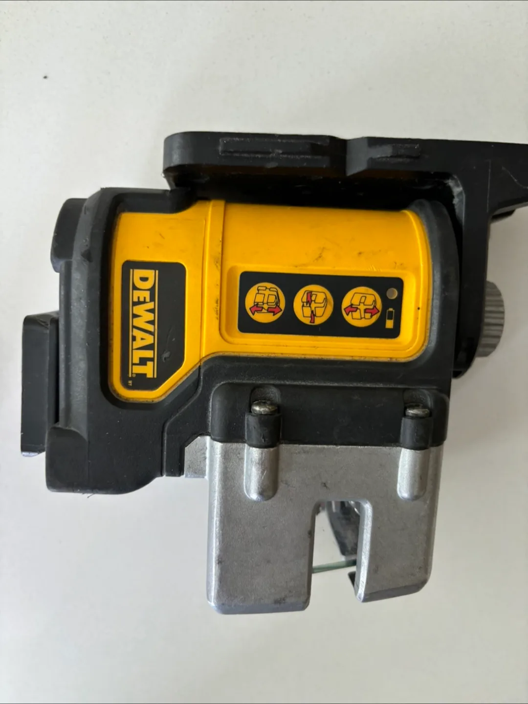 DeWalt DW089CG Green Laser Level image indicator(3)