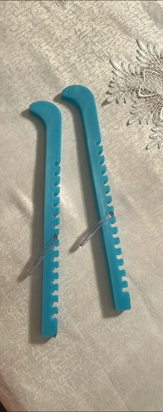 Blue Ice Skate Guards - Pair image indicator(2)