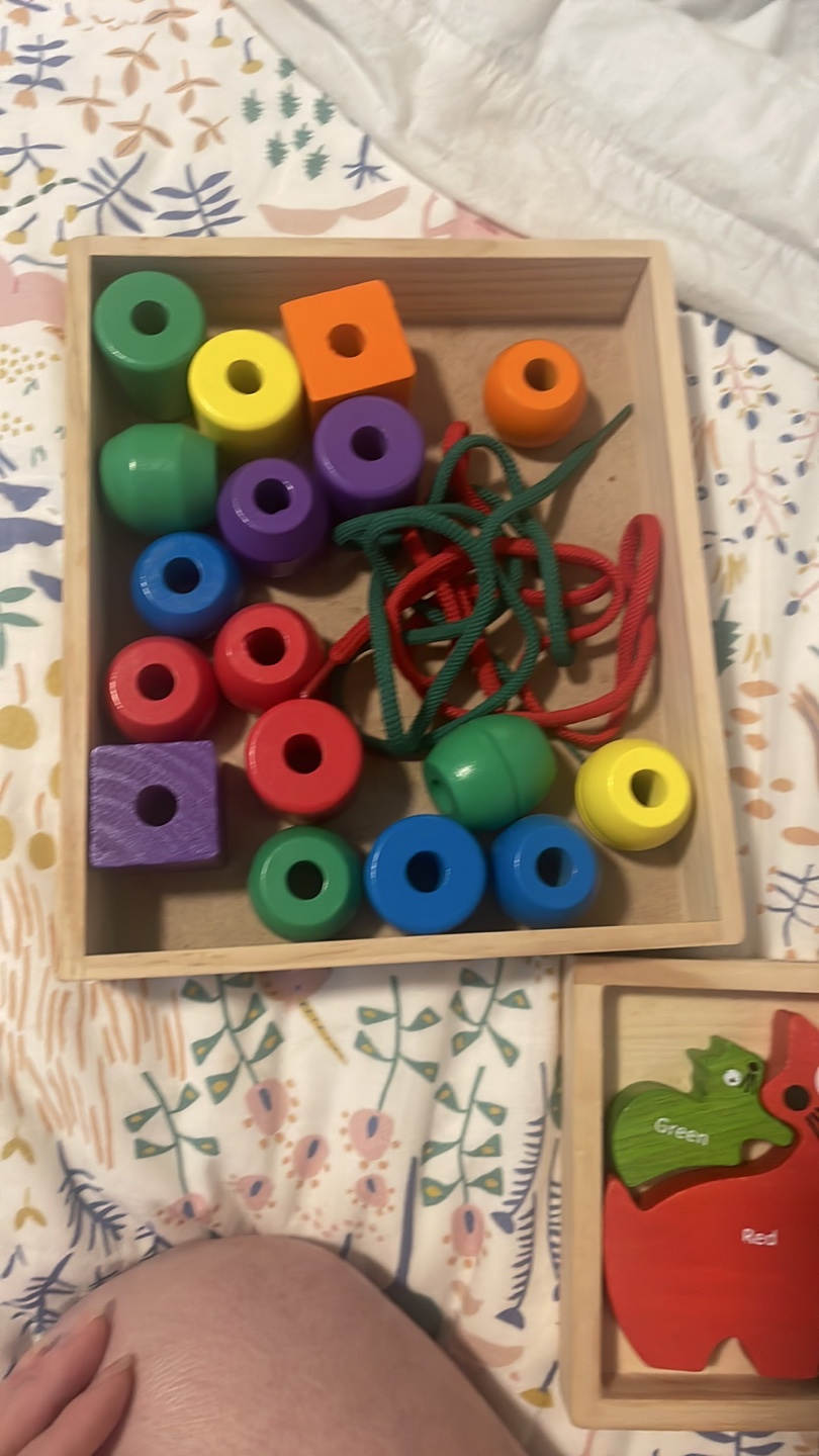 Melissa & Doug Lacing Beads Toy - photo 5