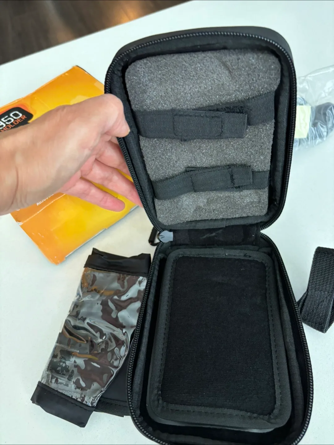 GIVI KS950 PDA GPS Phone Holder - Motorcycle image indicator(2)