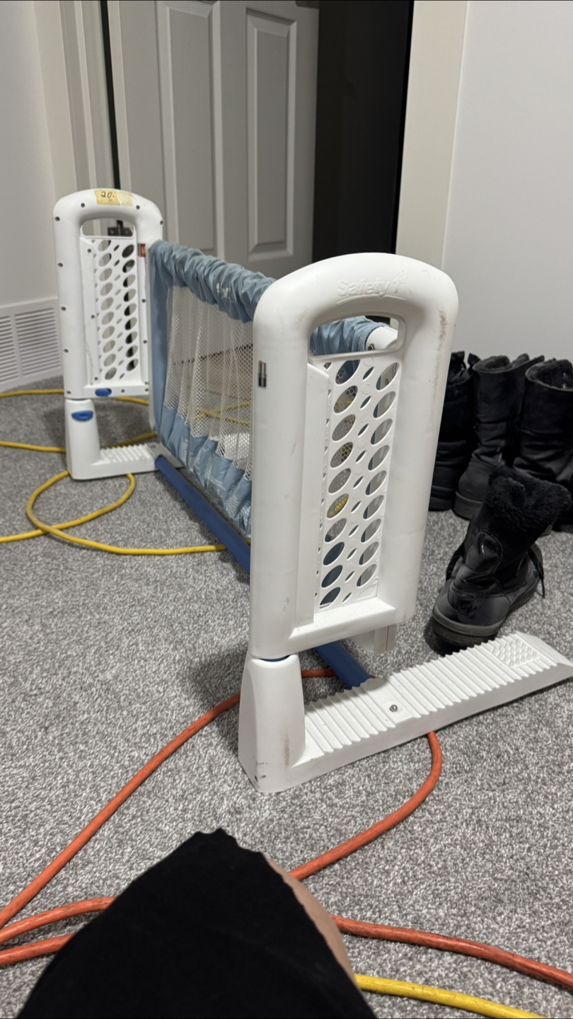 Safety 1st Top of Mattress Bed Rail