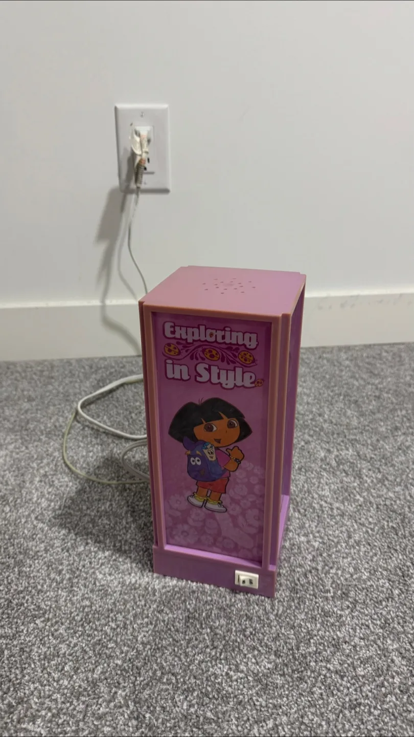 Dora the Explorer Night Light thumbnail
