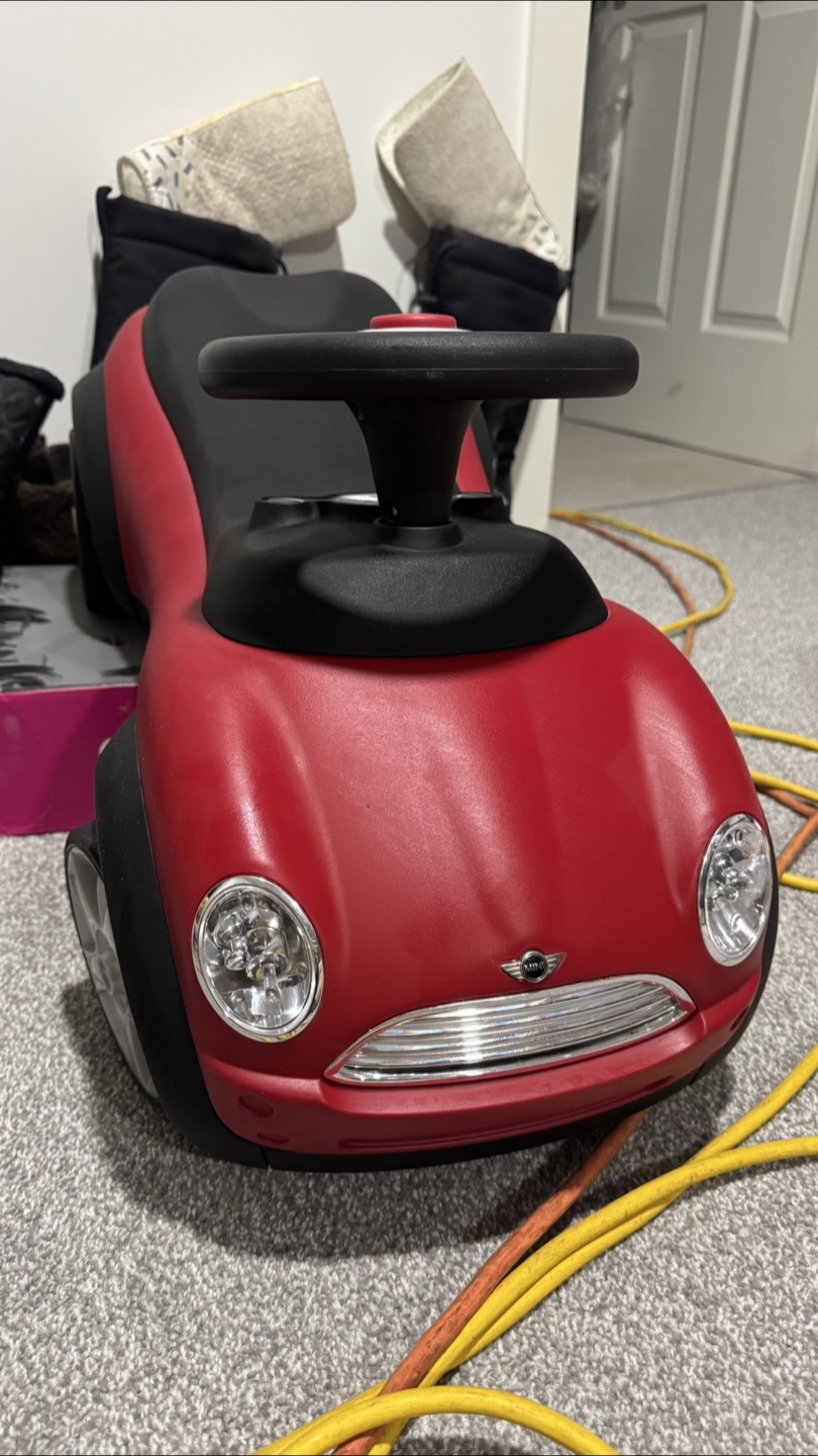 Mini Cooper Ride-On Car - Red