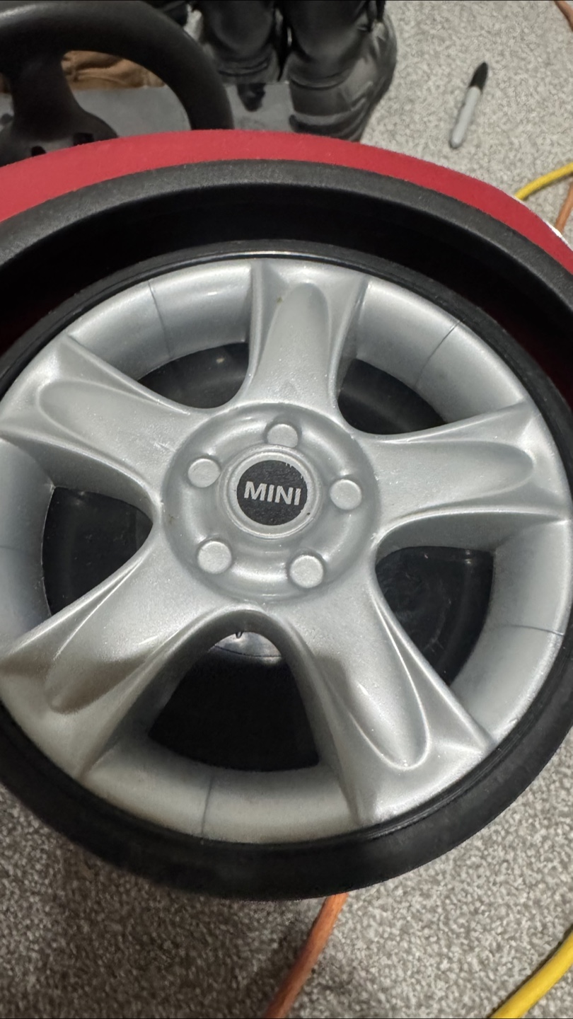 Mini Cooper Ride-On Car - Red - photo 4