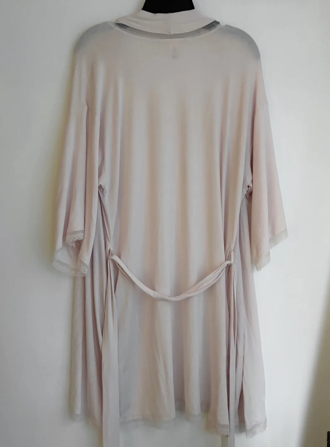 (NEW) Heavenly by Victoria’s Secret - Robe Loungewear with Lace image indicator(5)