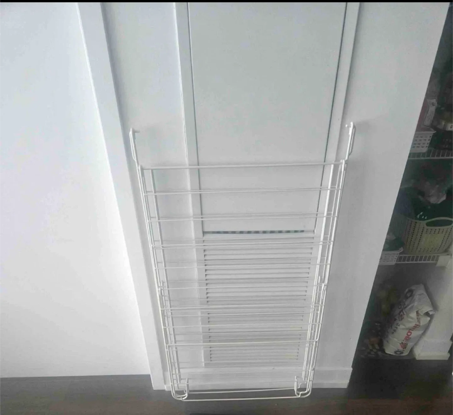 Folding Clothes Drying Rack in excellent condition image indicator(4)