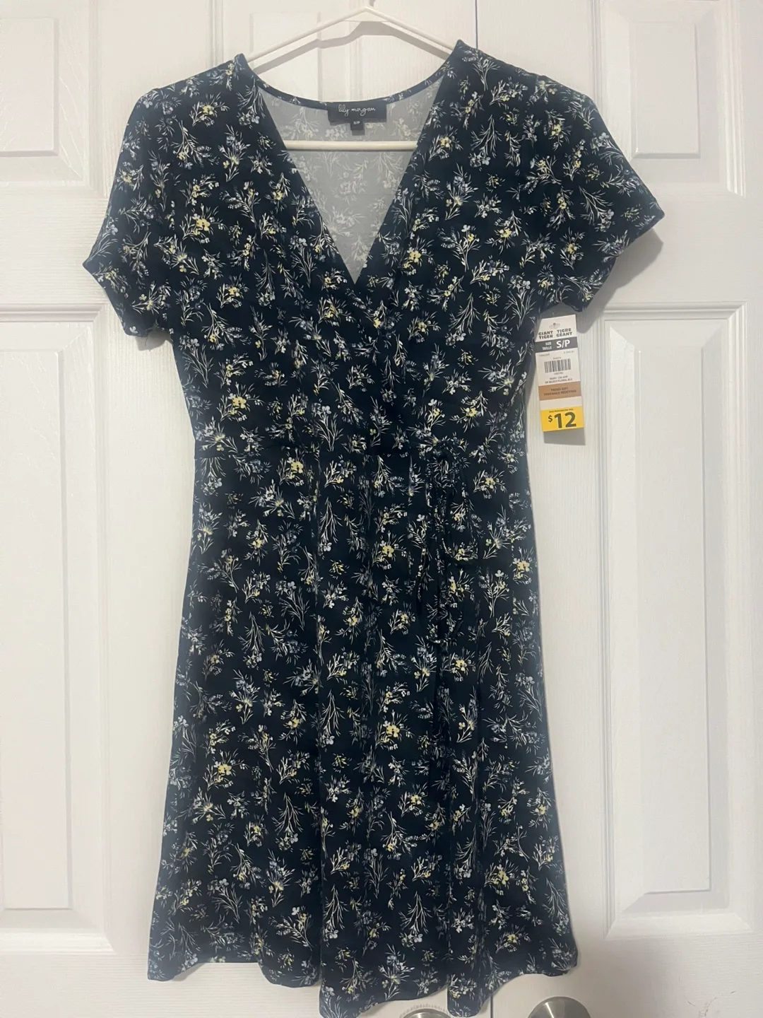 New summer dress - Size S/P thumbnail