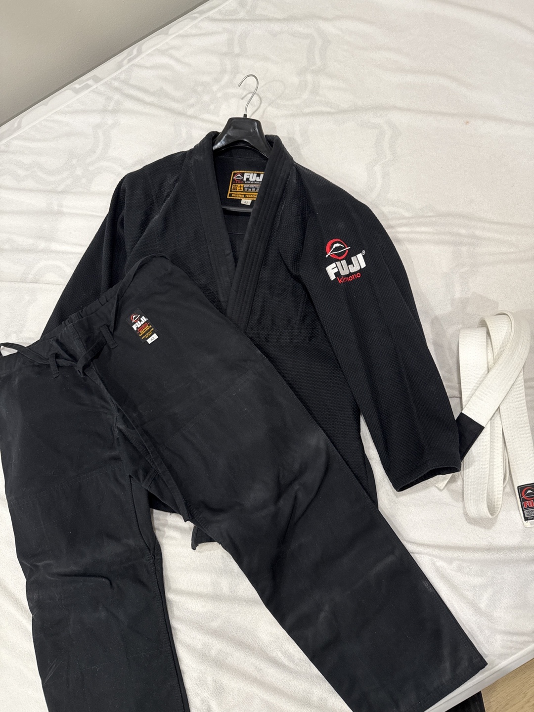 Fuji BJJ Gi Set - Black - A2