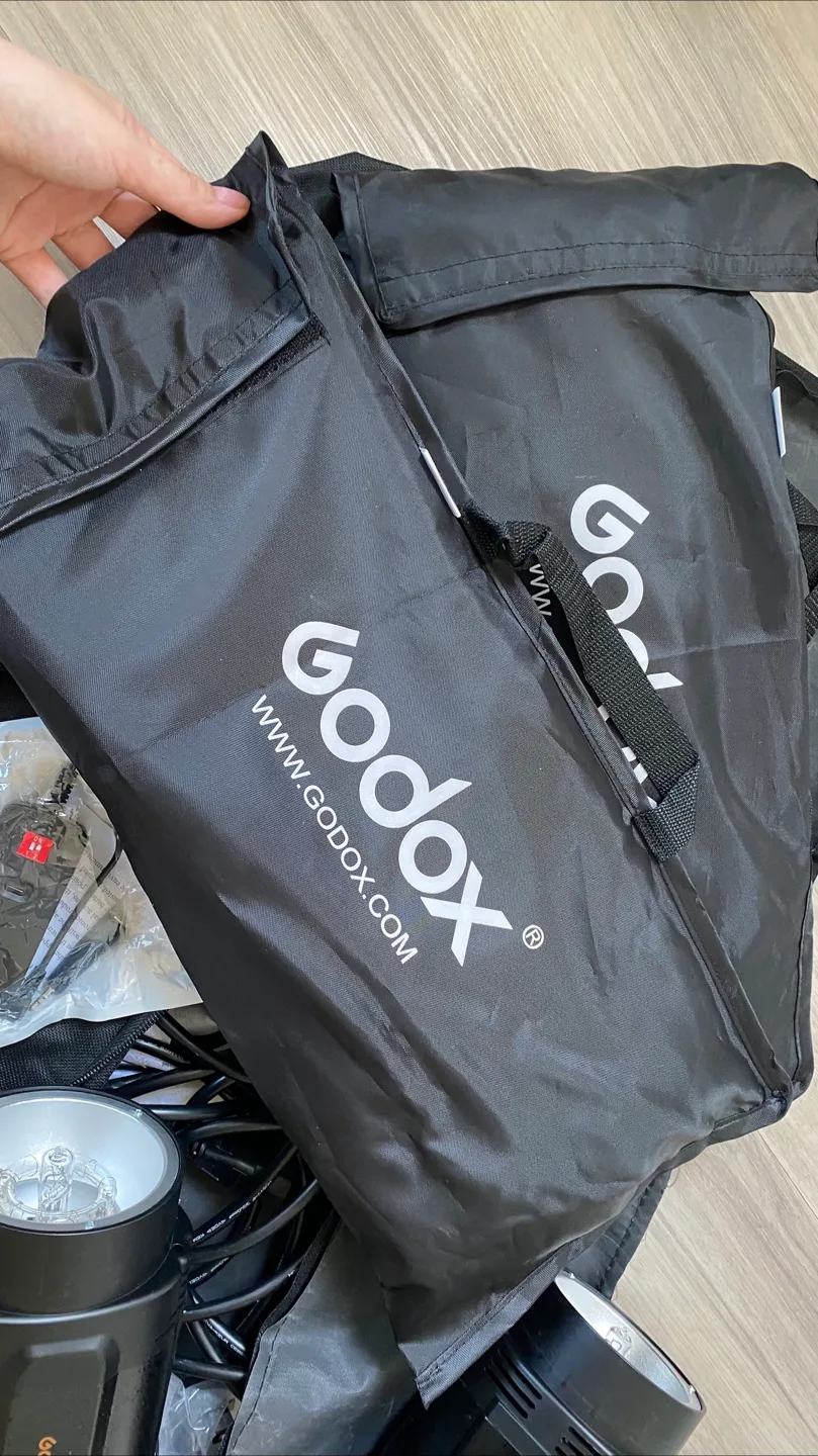 Godox Mini Pioneer 120 Studio Strobe Light image indicator(6)