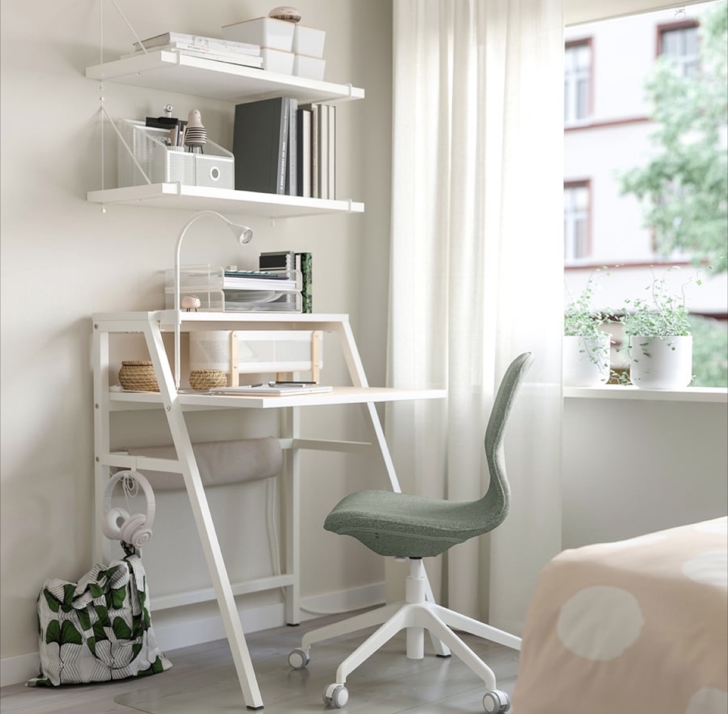 IKEA MITTPLAN desk white - photo 2