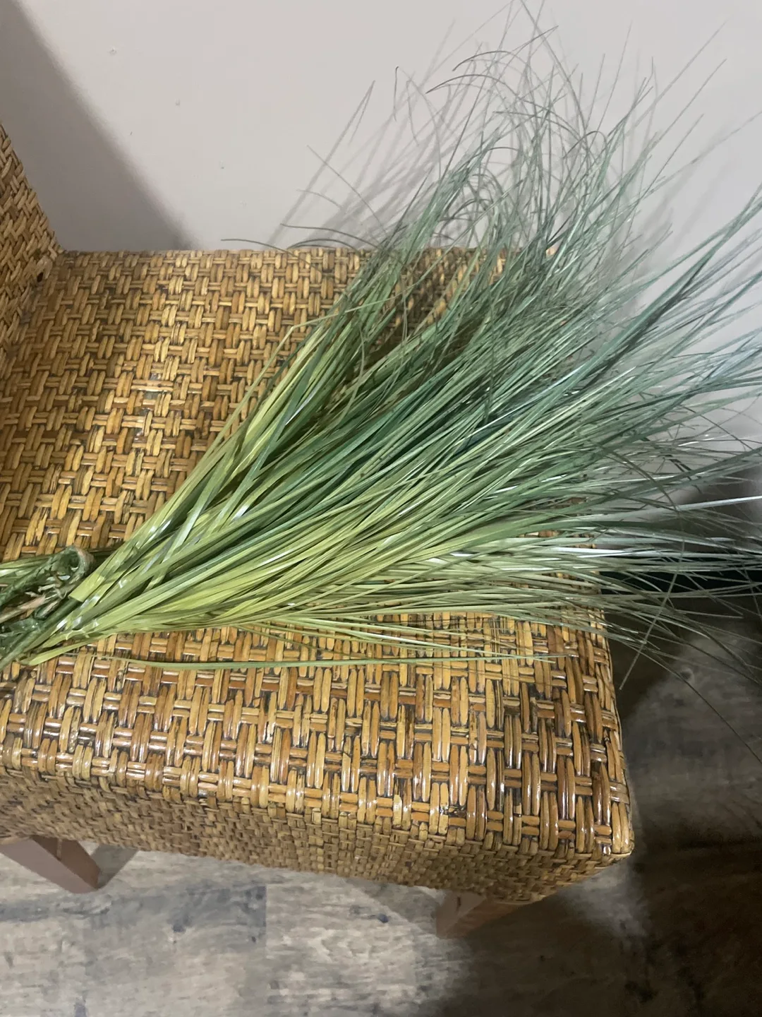 Decorative Twig & Grass Bundle image indicator(3)