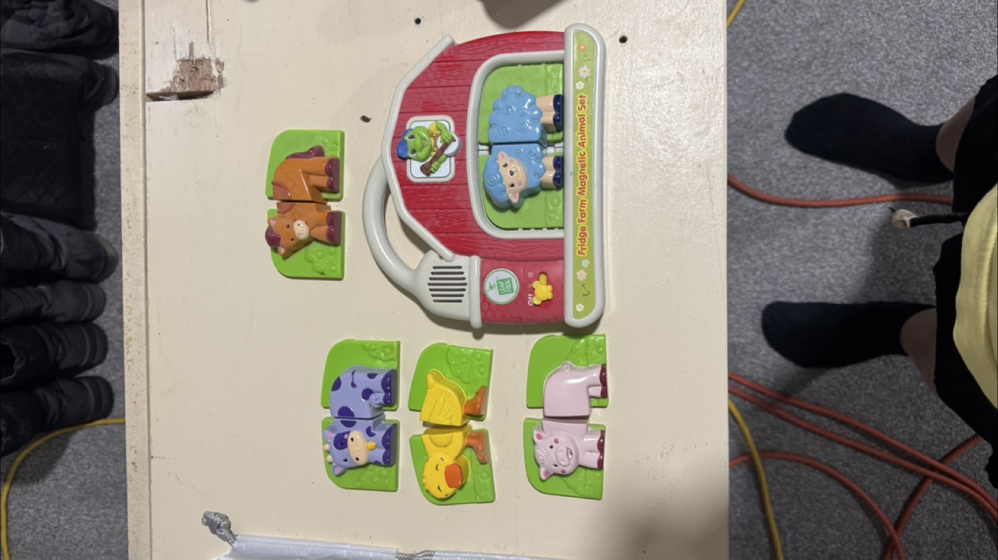 LeapFrog Fridge Farm Magnetic Animal Set