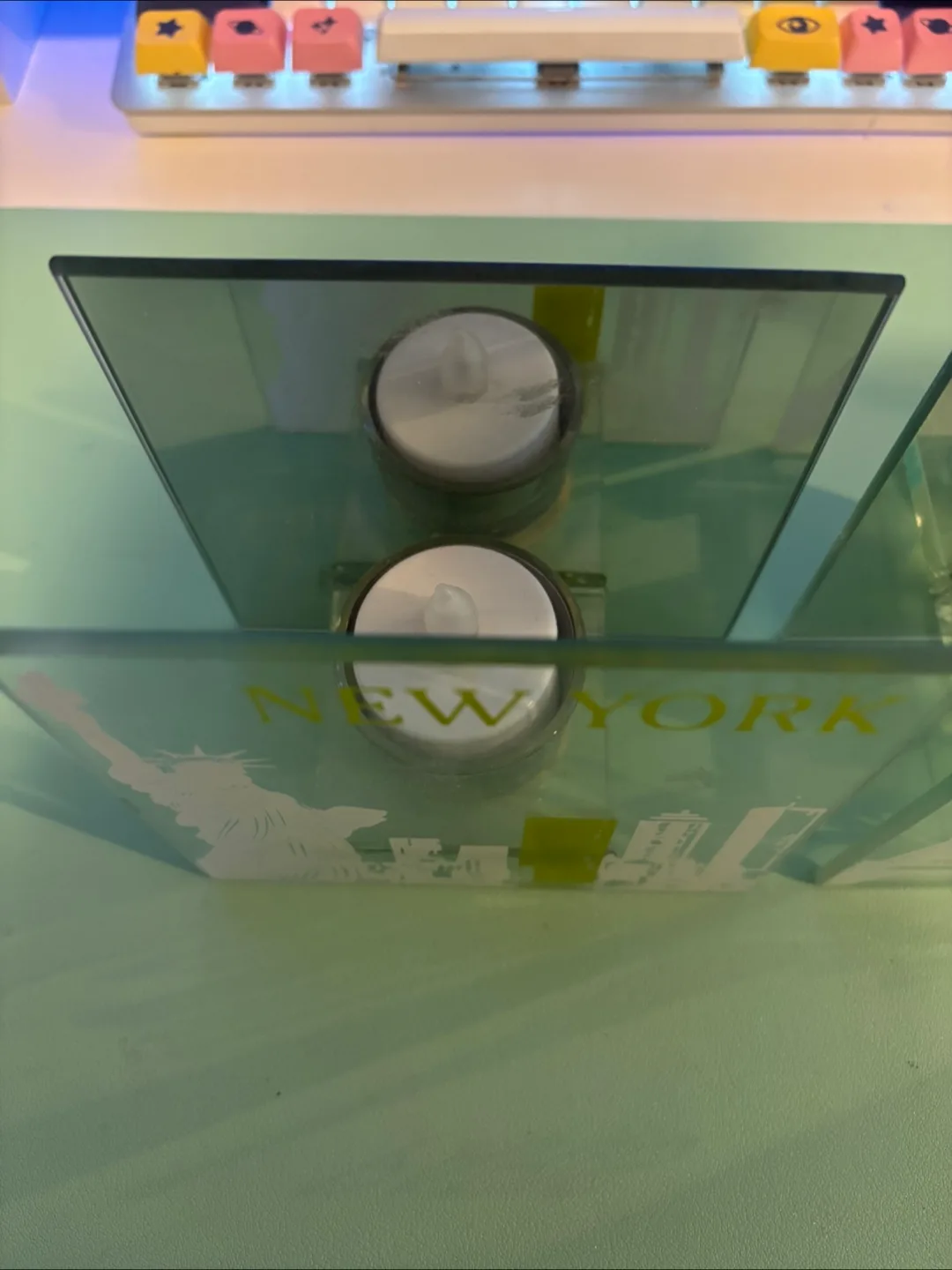 Home Decor Set - Paris & New York Tea Light Holders image indicator(6)