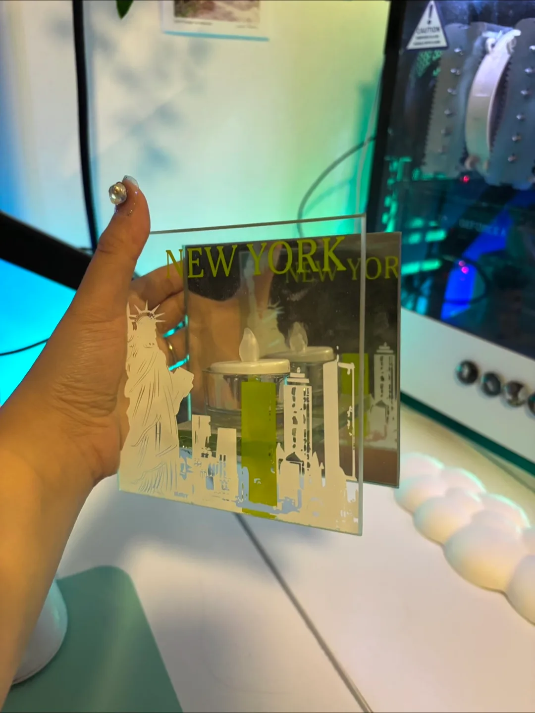 Home Decor Set - Paris & New York Tea Light Holders image indicator(2)