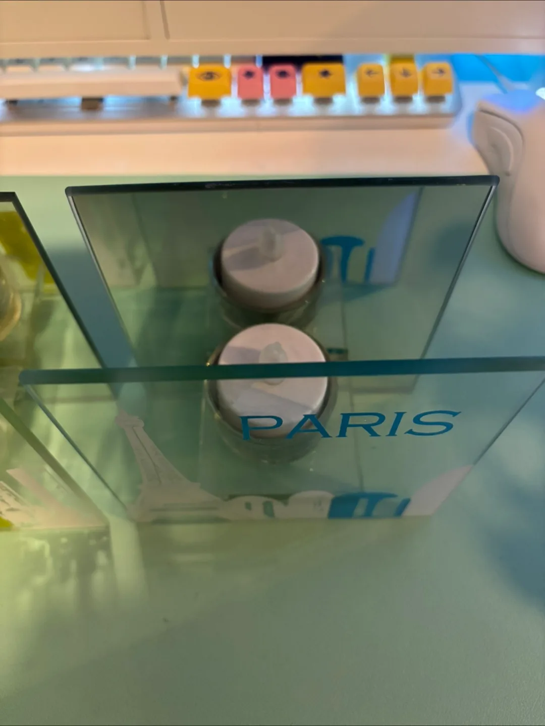 Home Decor Set - Paris & New York Tea Light Holders image indicator(7)