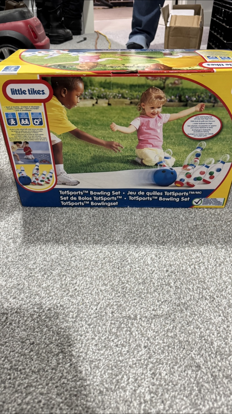 Little Tikes TotSports Bowling Set - photo 2