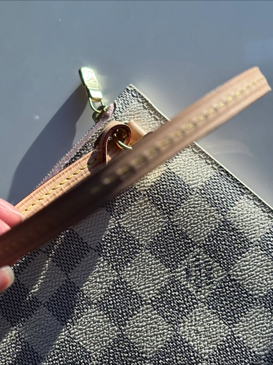 Louis Vuitton Damier Azur Pochette Accessoires image indicator(9)