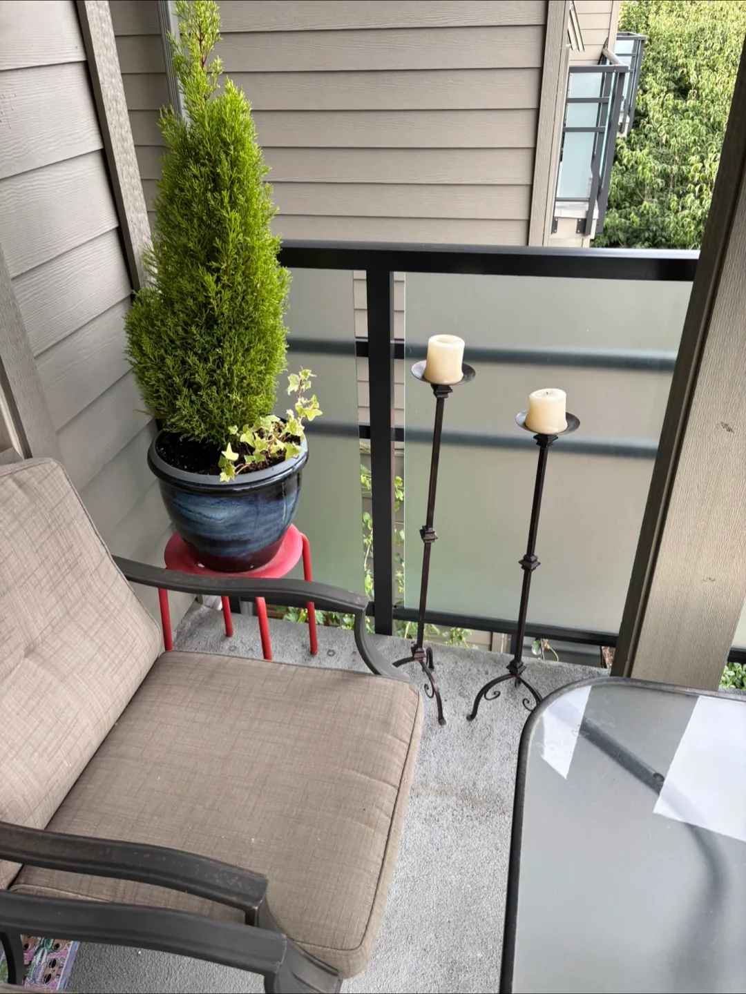 Pair of Metal Candle Holders image indicator(2)