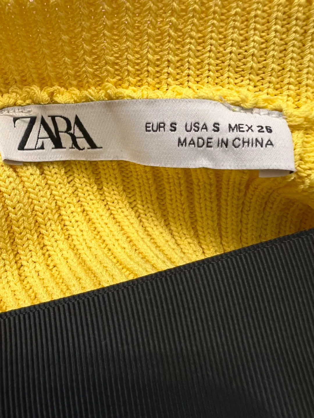 Zara Yellow Ribbed Knit Dress - Size S image indicator(3)