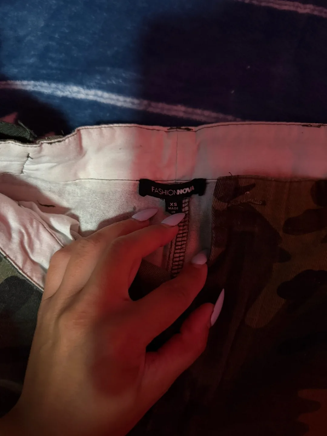 Fashion Nova Camo Cargo Pants - Size XS image indicator(2)