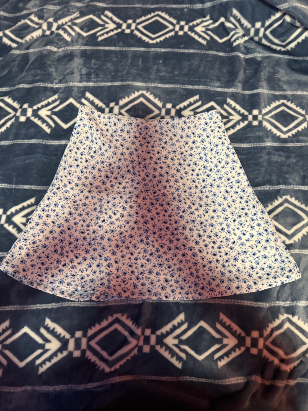 H&M Floral Mini Skirt - Size S