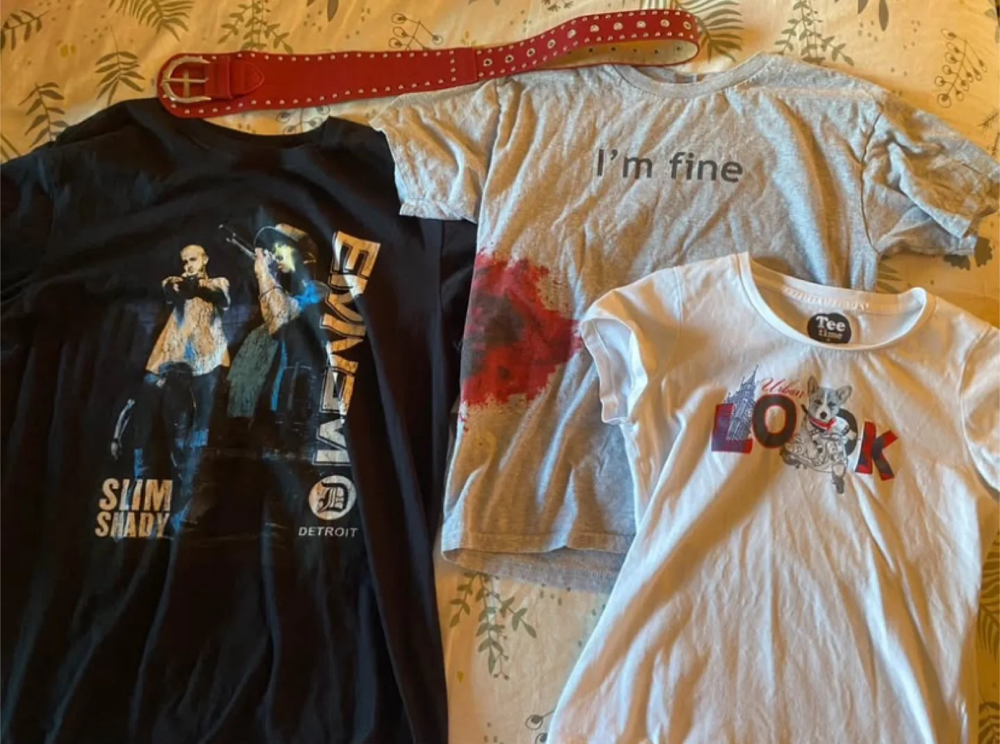 Clothes for sale ⭐️⭐️ image indicator(8)