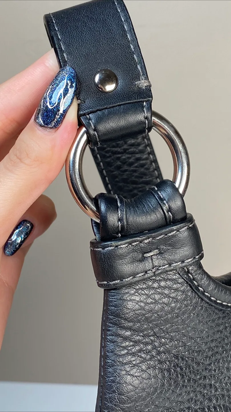 Coach Black Leather Shoulder Bag image indicator(6)