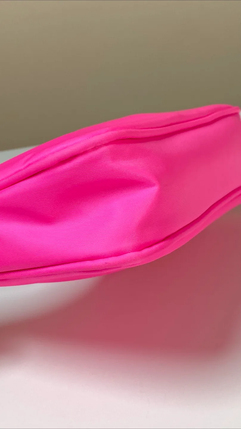 Y2K Pink Shoulder Bag image indicator(7)