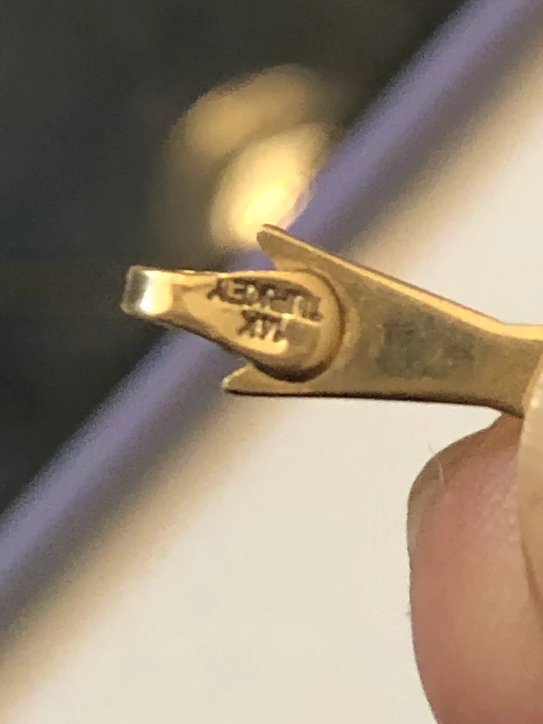 14K Gold Diamond Bracelet image indicator(3)