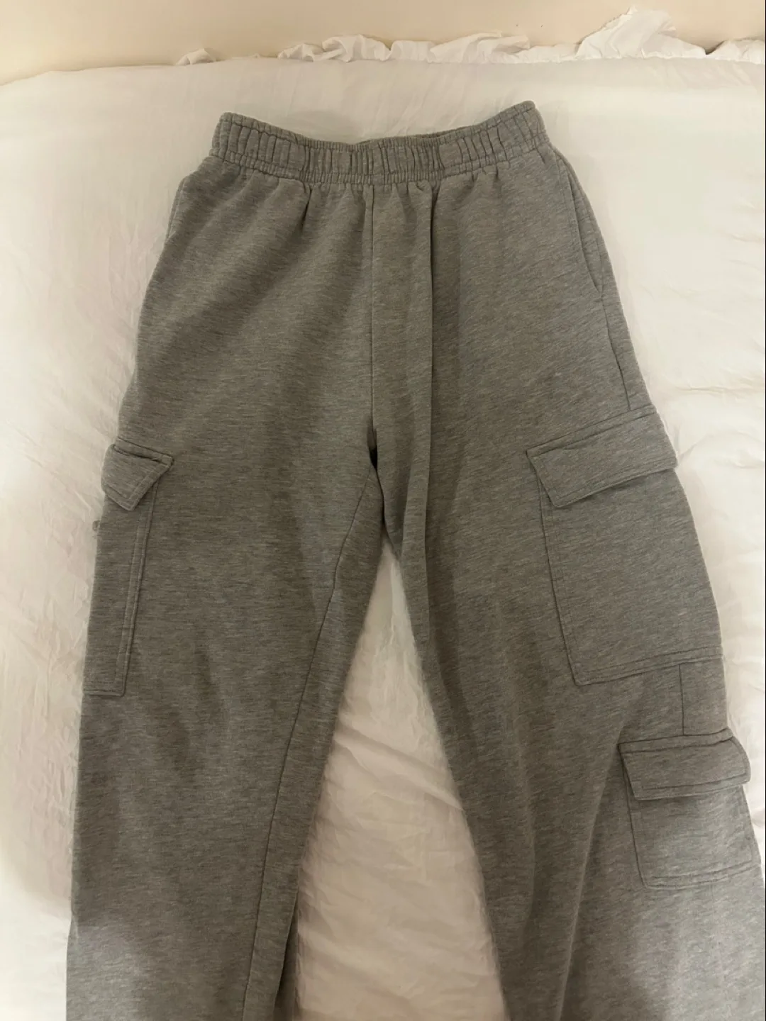 Garage Grey Cargo Sweatpants image indicator(2)