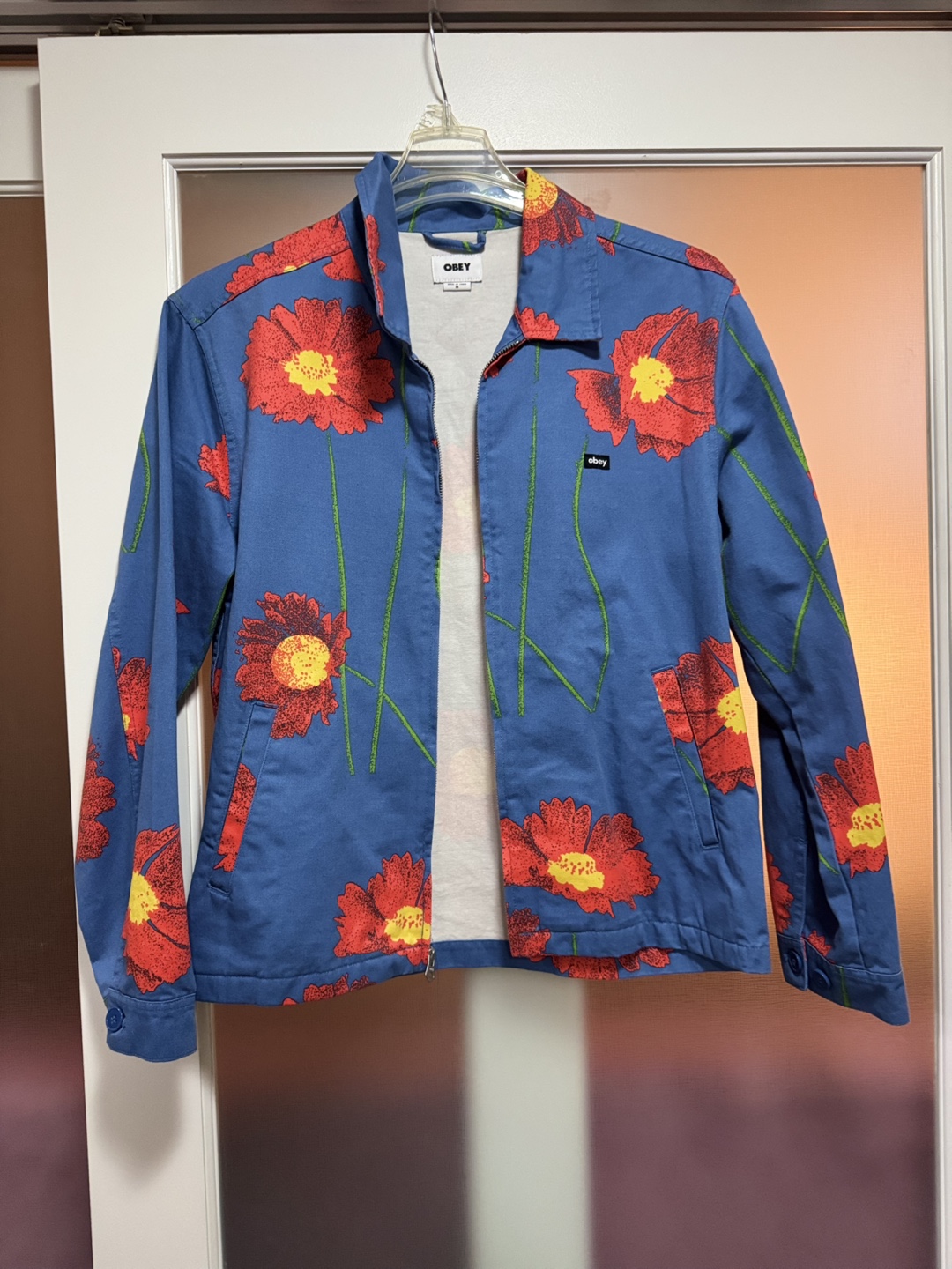 [Gently Worn] OBEY Floral Jacket - Size M - photo 2