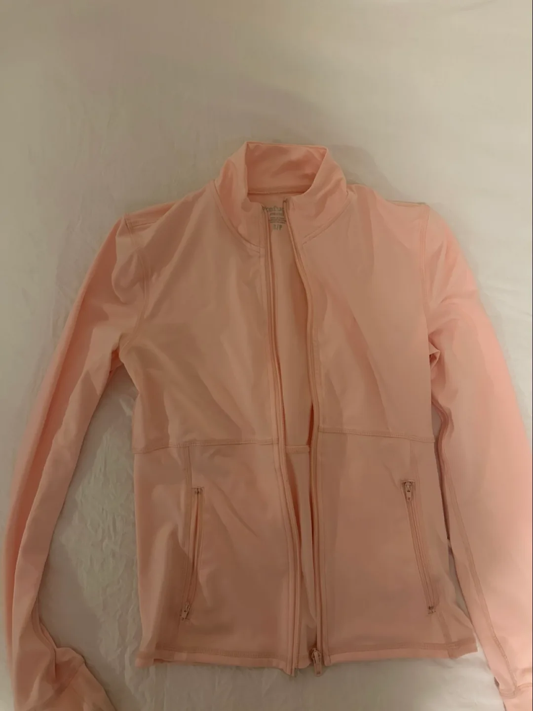 Define Jacket in Pink image indicator(2)