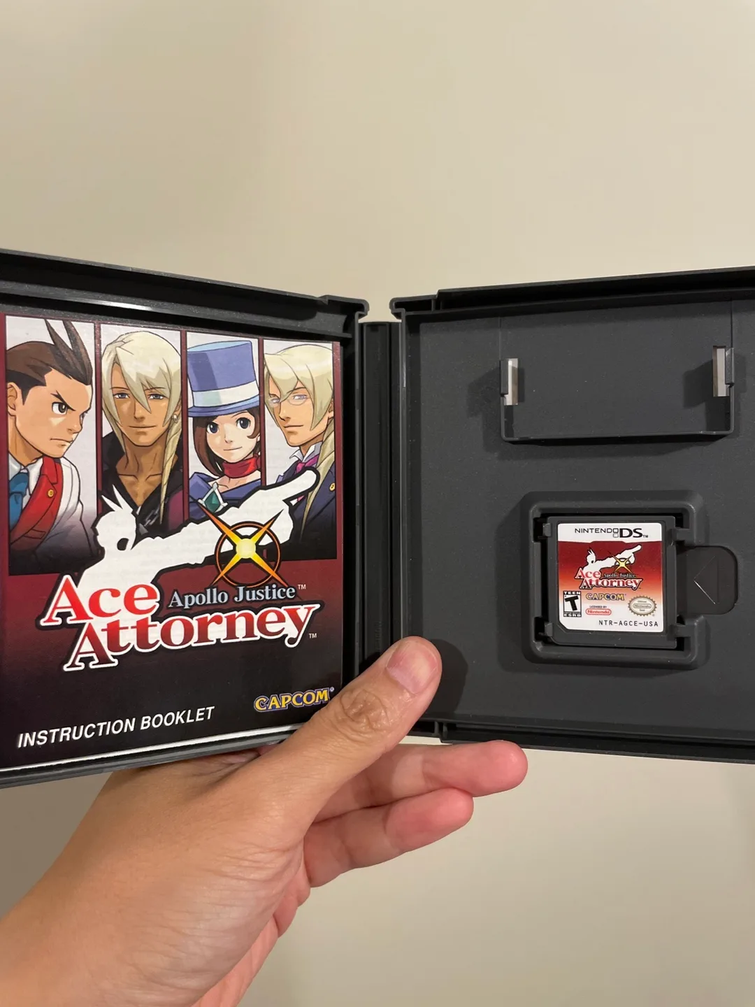 Apollo Justice: Ace Attorney - Nintendo DS Game image indicator(3)
