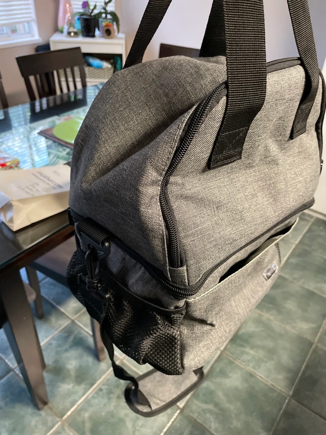 Grey Insulated Lunch Bag image indicator(2)