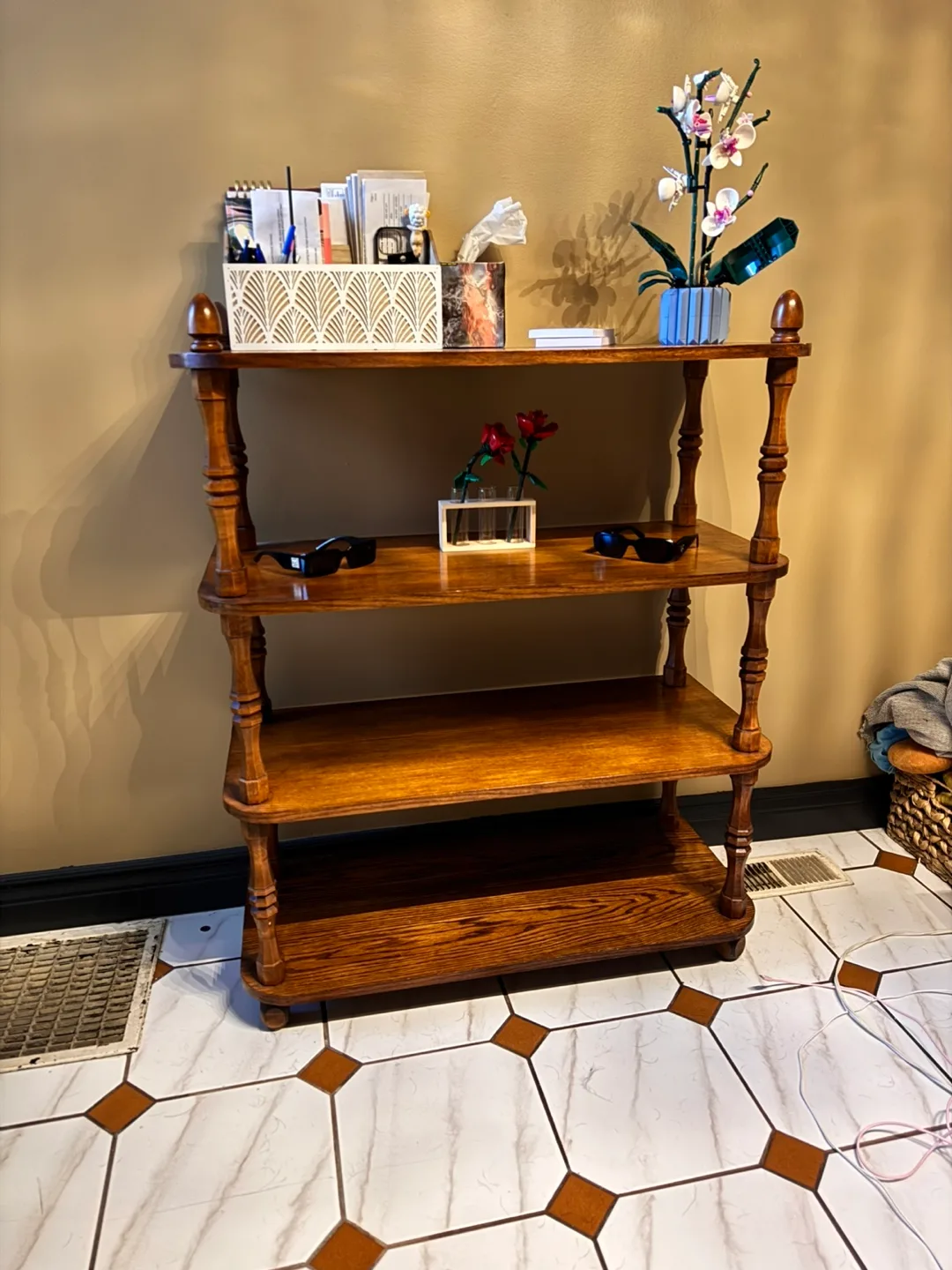 Wooden 3-Tier Shelf thumbnail