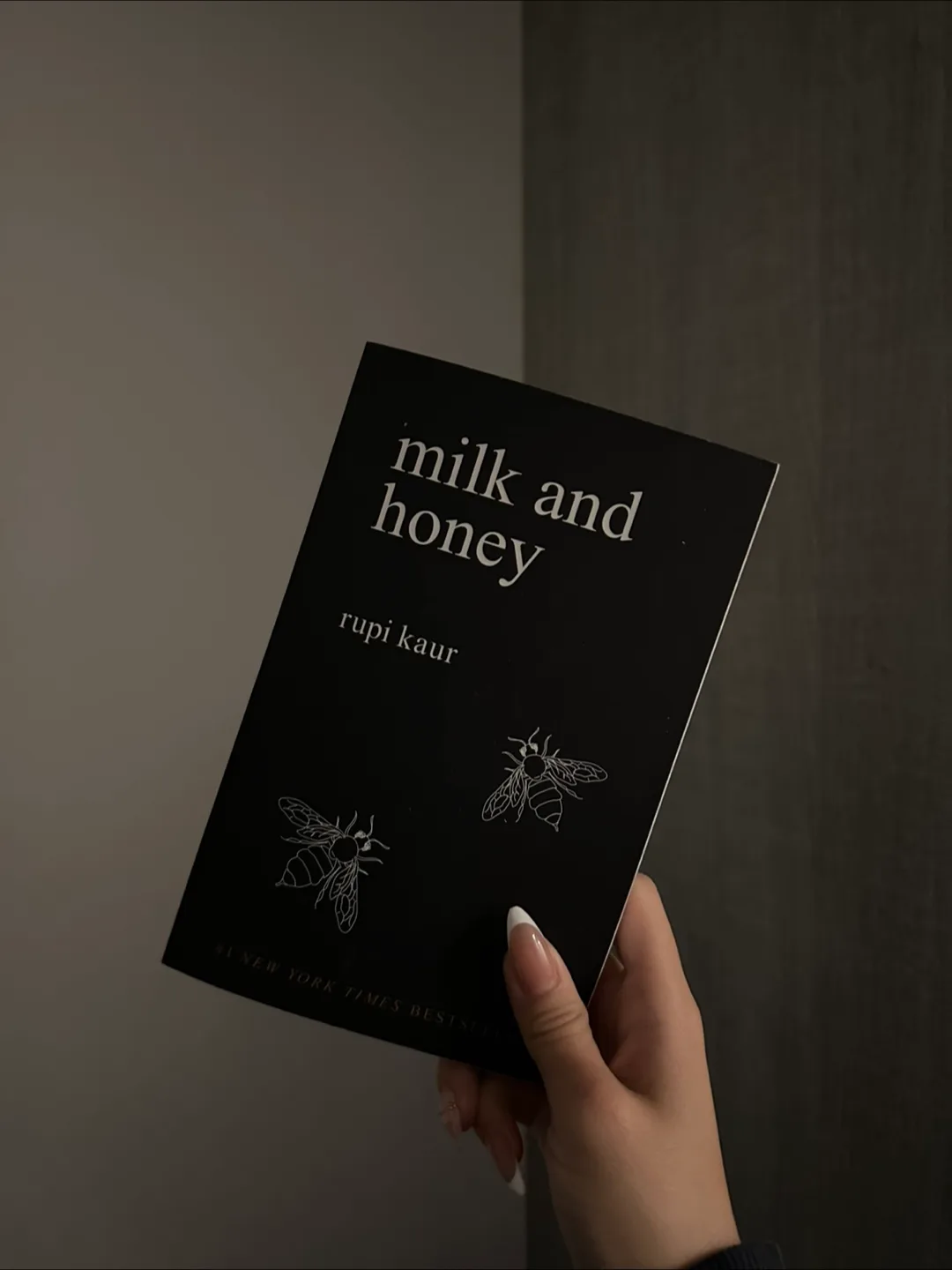 Milk and Honey by Rupi Kaur thumbnail