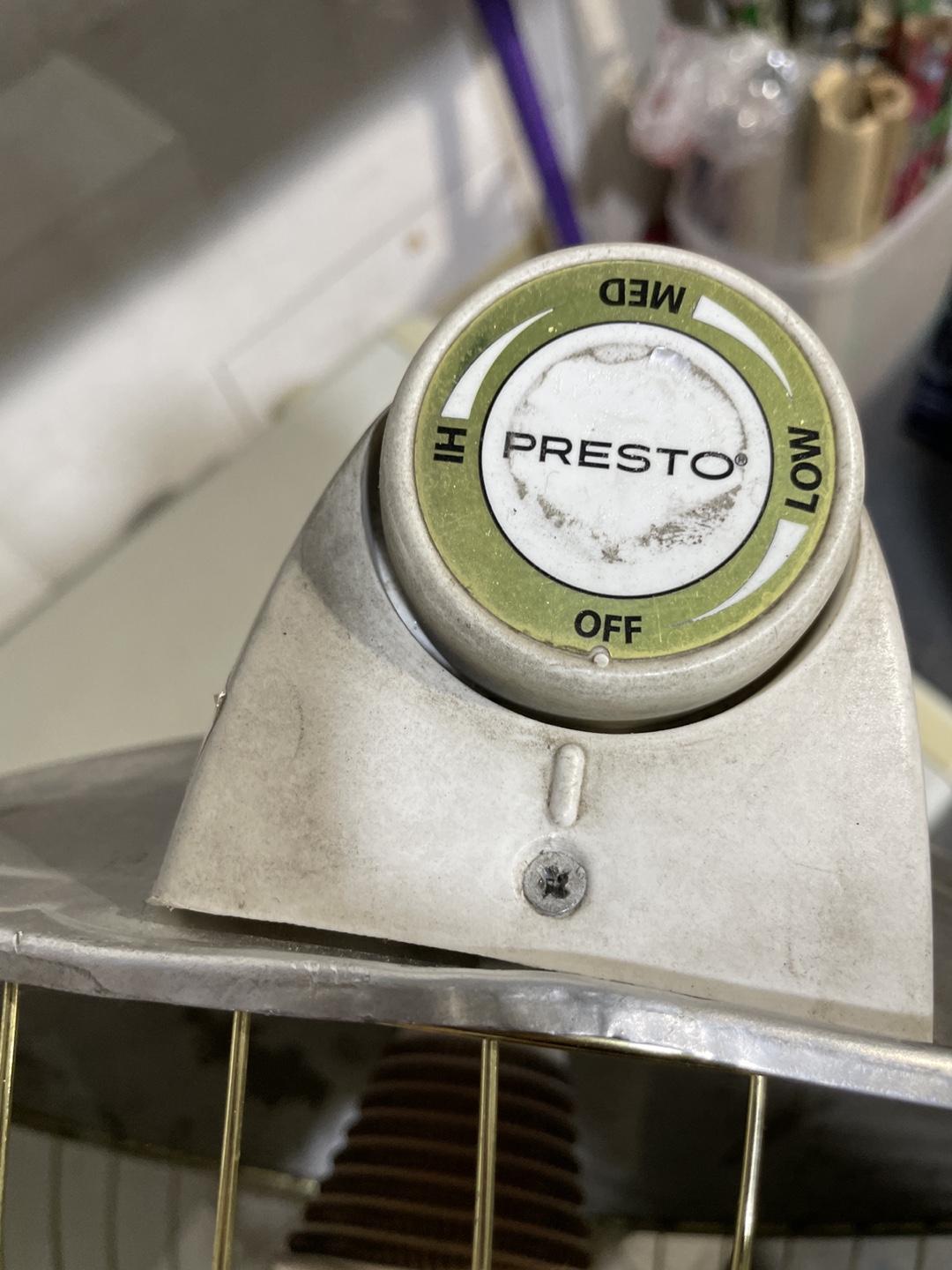 Presto HeatDish Plus Footlight Parabolic Heater - photo 2