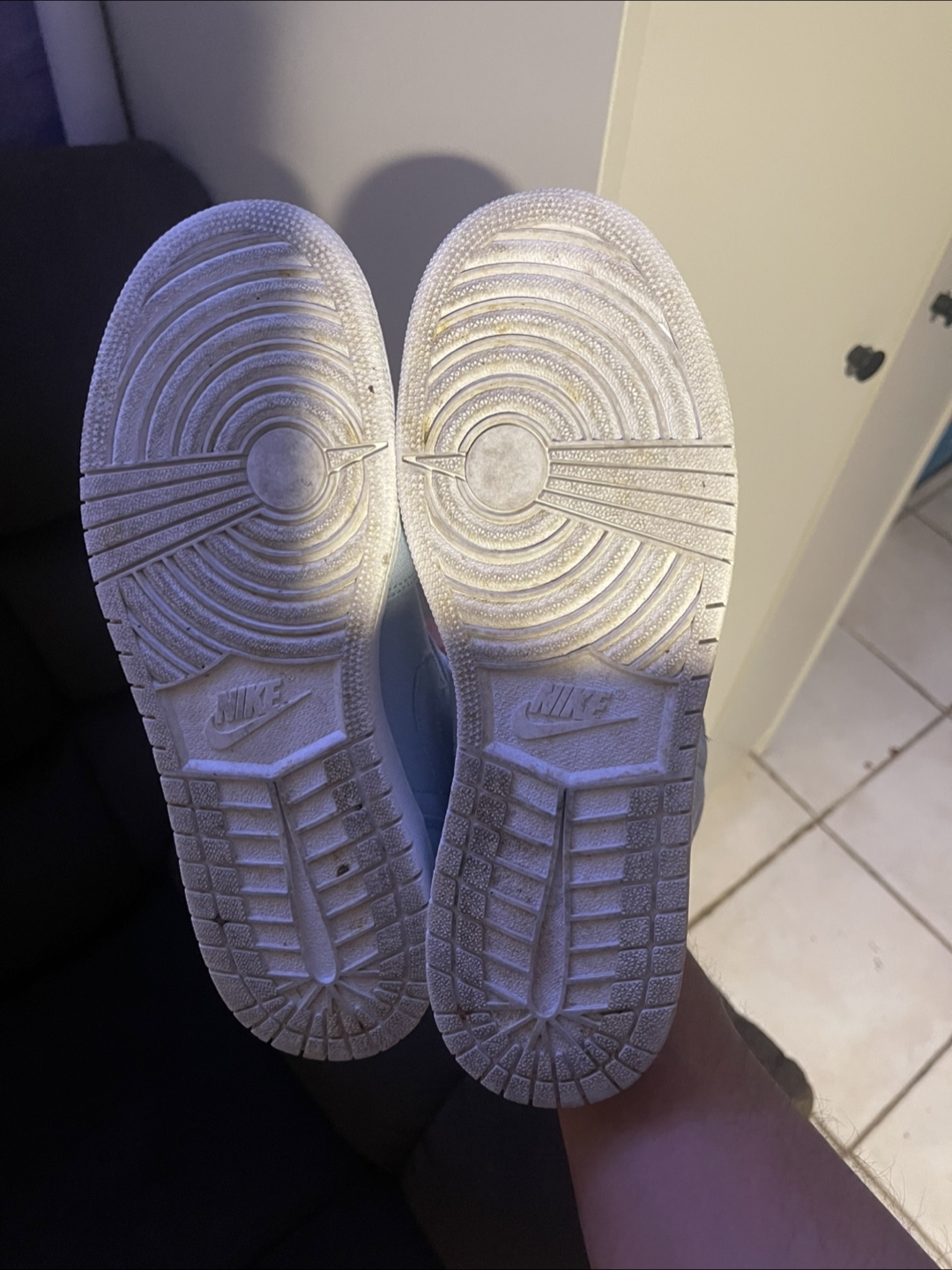 Nike Air Jordan 1 Mid - photo 3