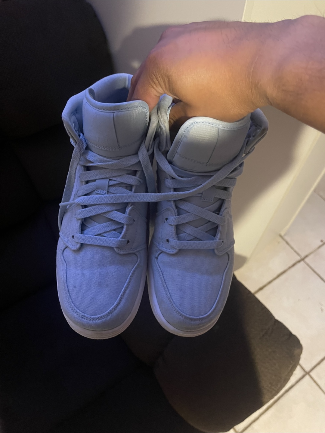 Nike Air Jordan 1 Mid - photo 2